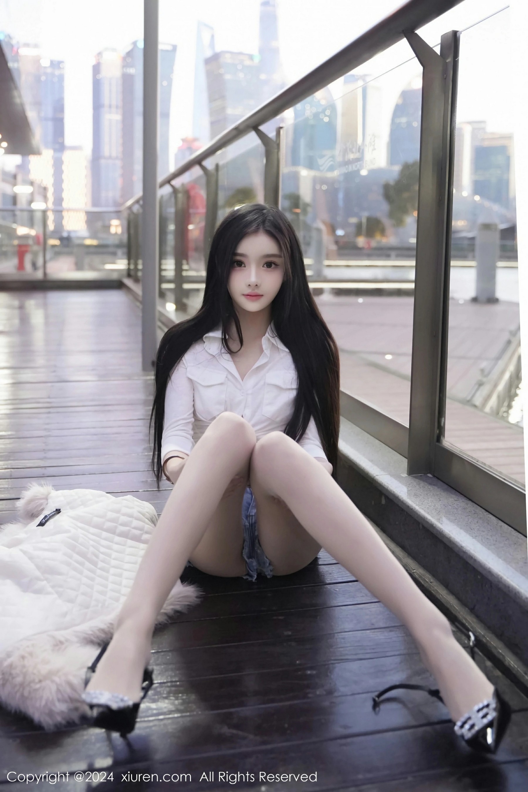 [XiuRen秀人网] 2024.03.20 No.8261 龙雪儿Xiuren秀人写真高清美女套图写真下载-看套图最新发布论坛Xiuren秀人写真高清美女套图写真下载-看套图免费套图Xiuren秀人写真高清美女套图写真下载-看套图看套图