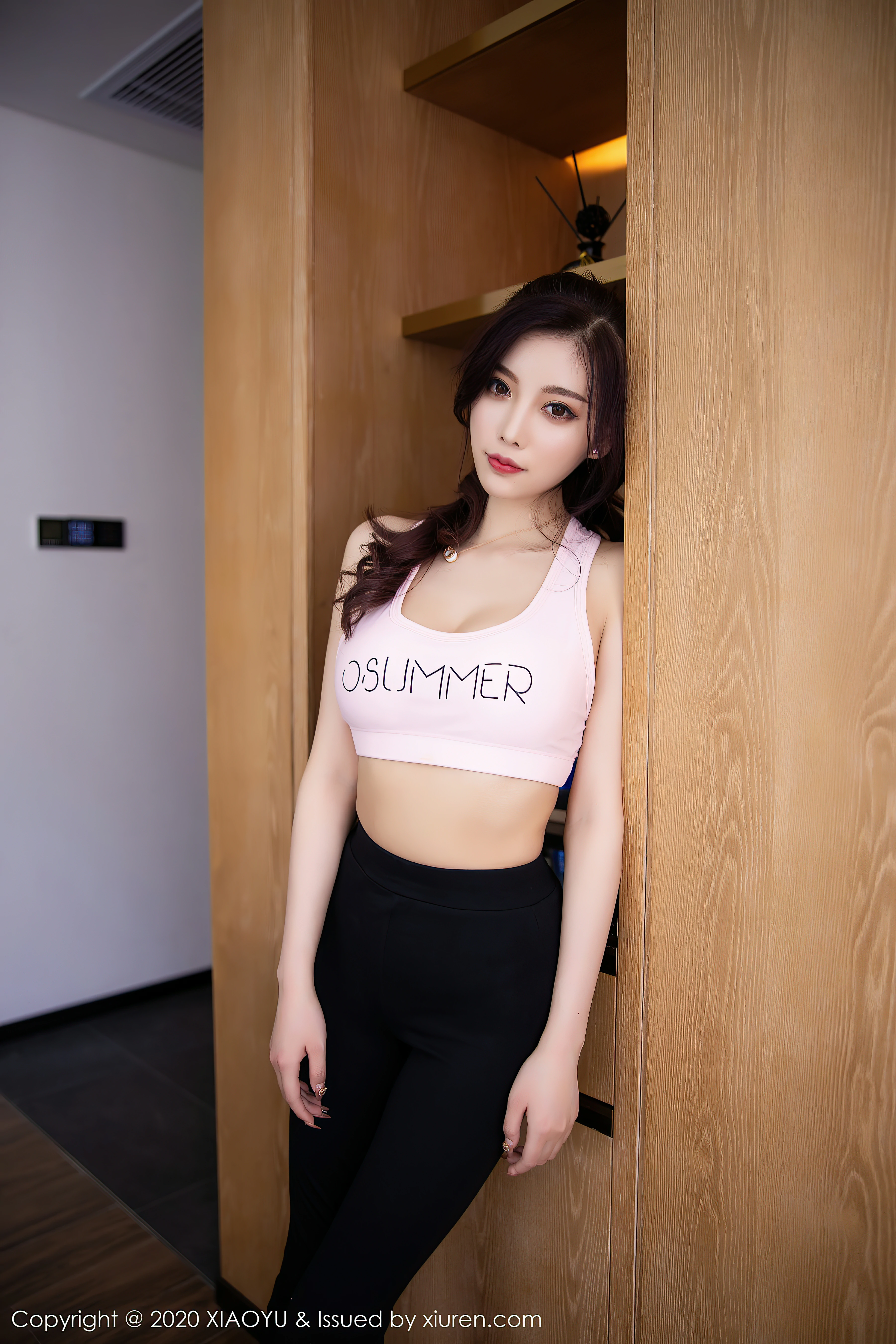 [XIAOYU语画界]YU20200828VOL0358 杨晨晨sugar 粉色运动内衣加黑色紧身长裤性感私房写真集-秀人网论坛-免费套图-看套图