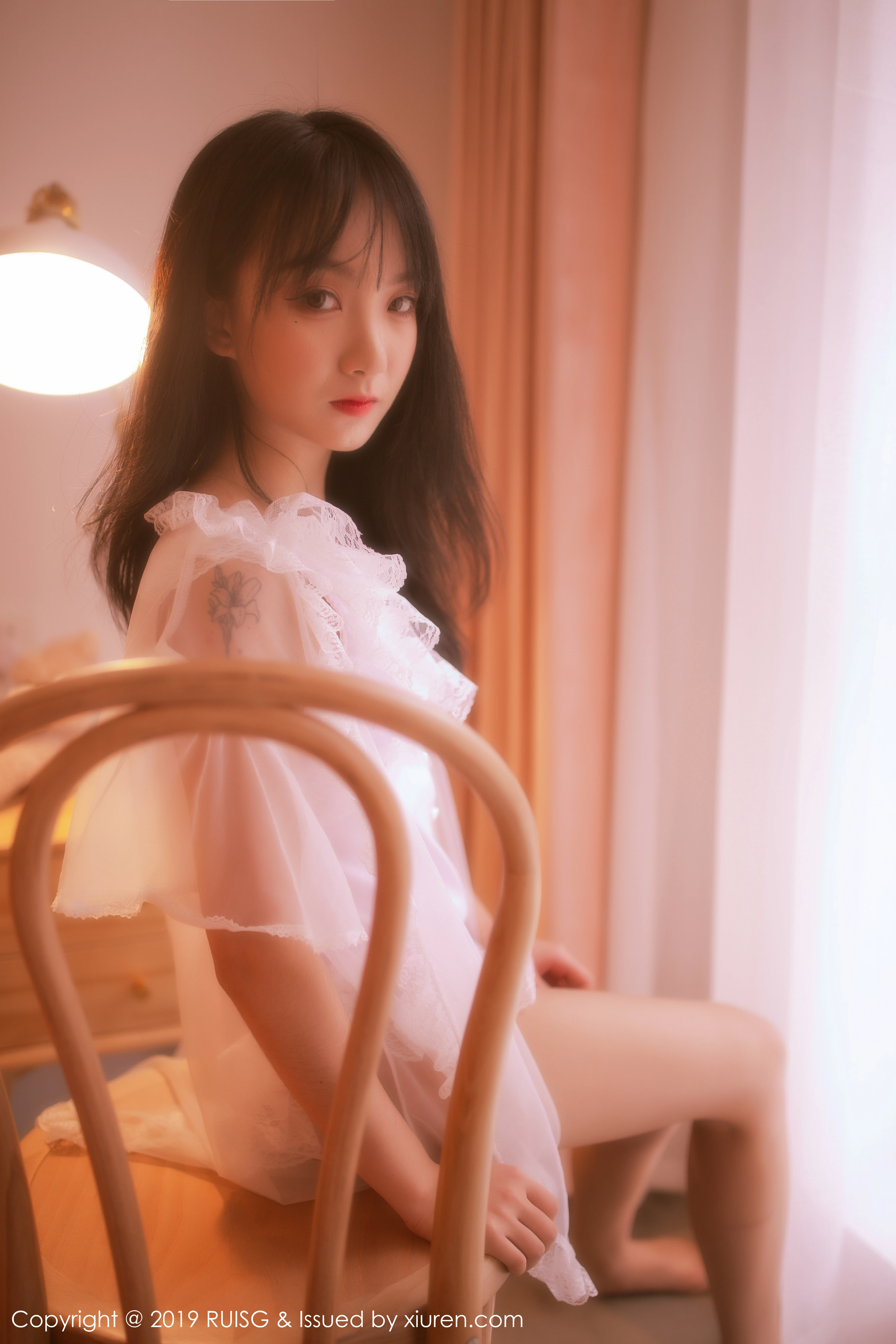 [RuiSG瑞丝馆]RSG20190911VOL0085 小葡萄miki 白色情趣睡衣裙性感私房写真集-秀人网论坛-免费套图-看套图