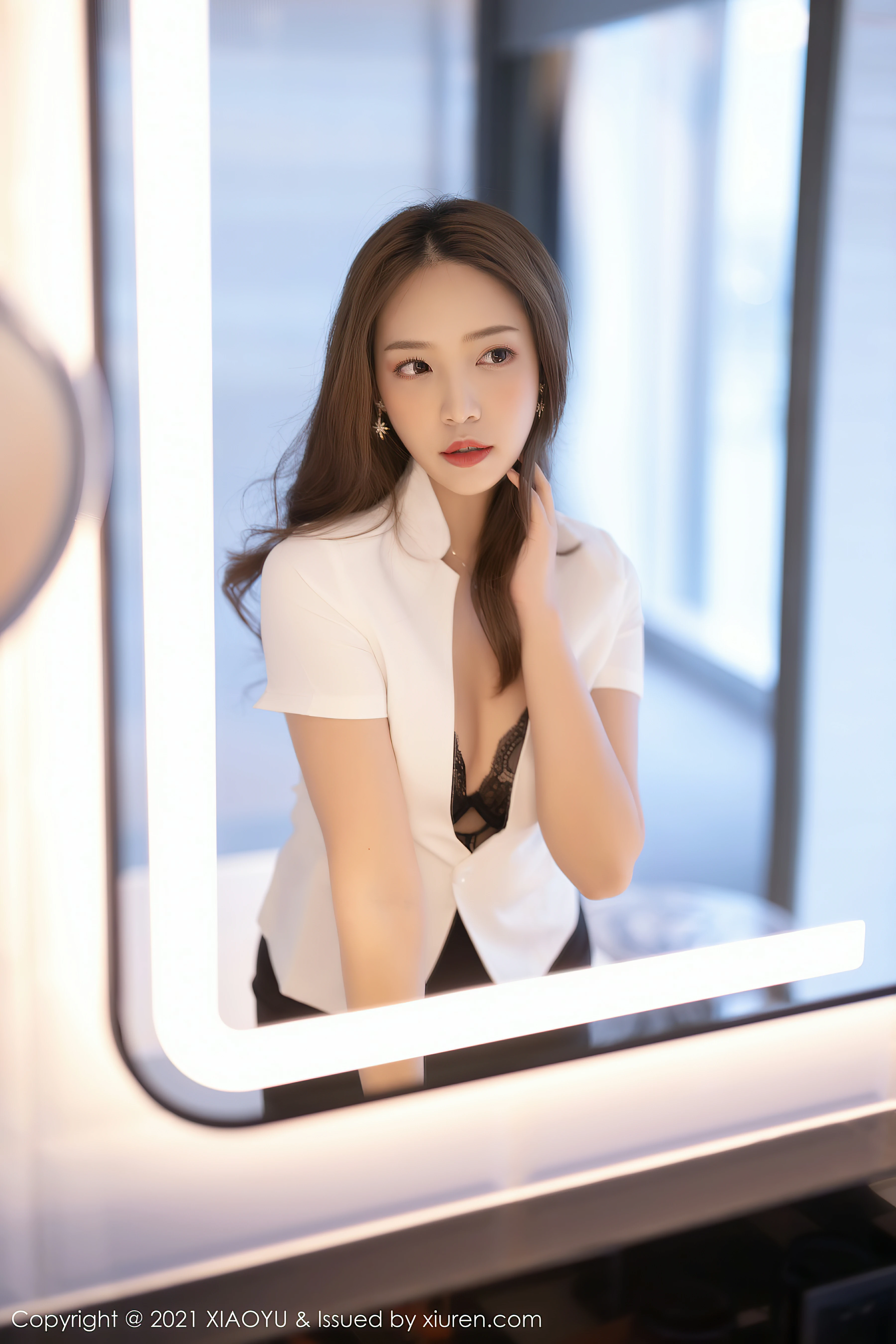 [XIAOYU语画界]YU20210428VOL0518 郑颖姗Bev 黑色短裙与连体透视内衣加黑丝美腿性感私房写真集Xiuren秀人写真高清美女套图写真下载-看套图看套图