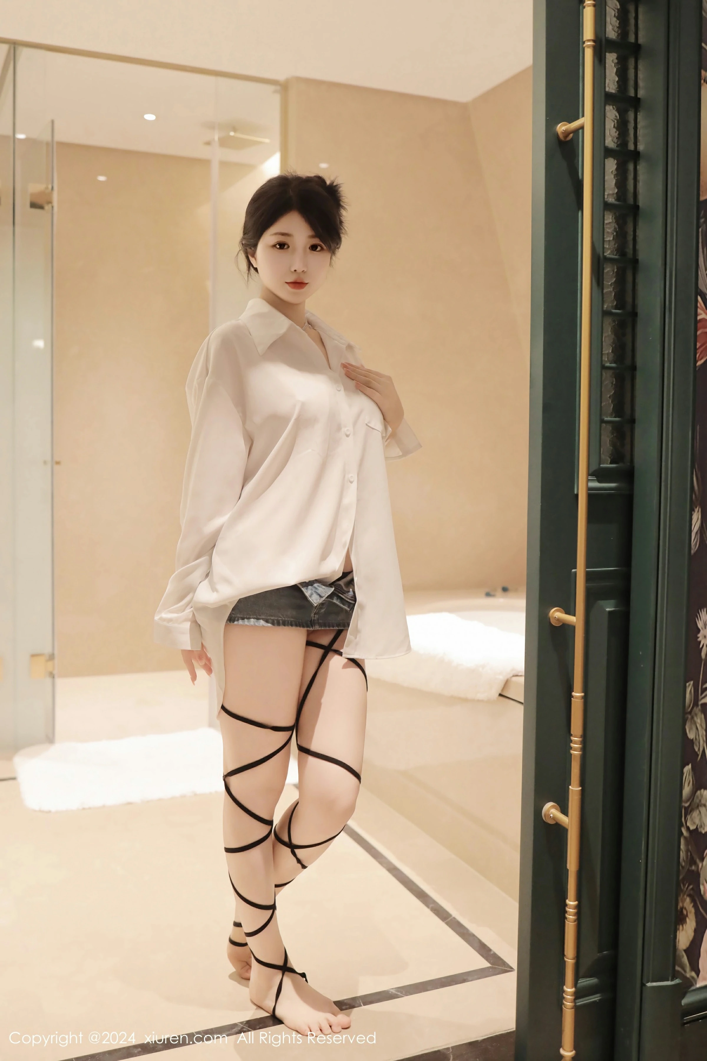 [XiuRen秀人网] 2024.04.16 No.8400 陈小花Xiuren秀人写真高清美女套图写真下载-看套图最新发布论坛Xiuren秀人写真高清美女套图写真下载-看套图免费套图Xiuren秀人写真高清美女套图写真下载-看套图看套图