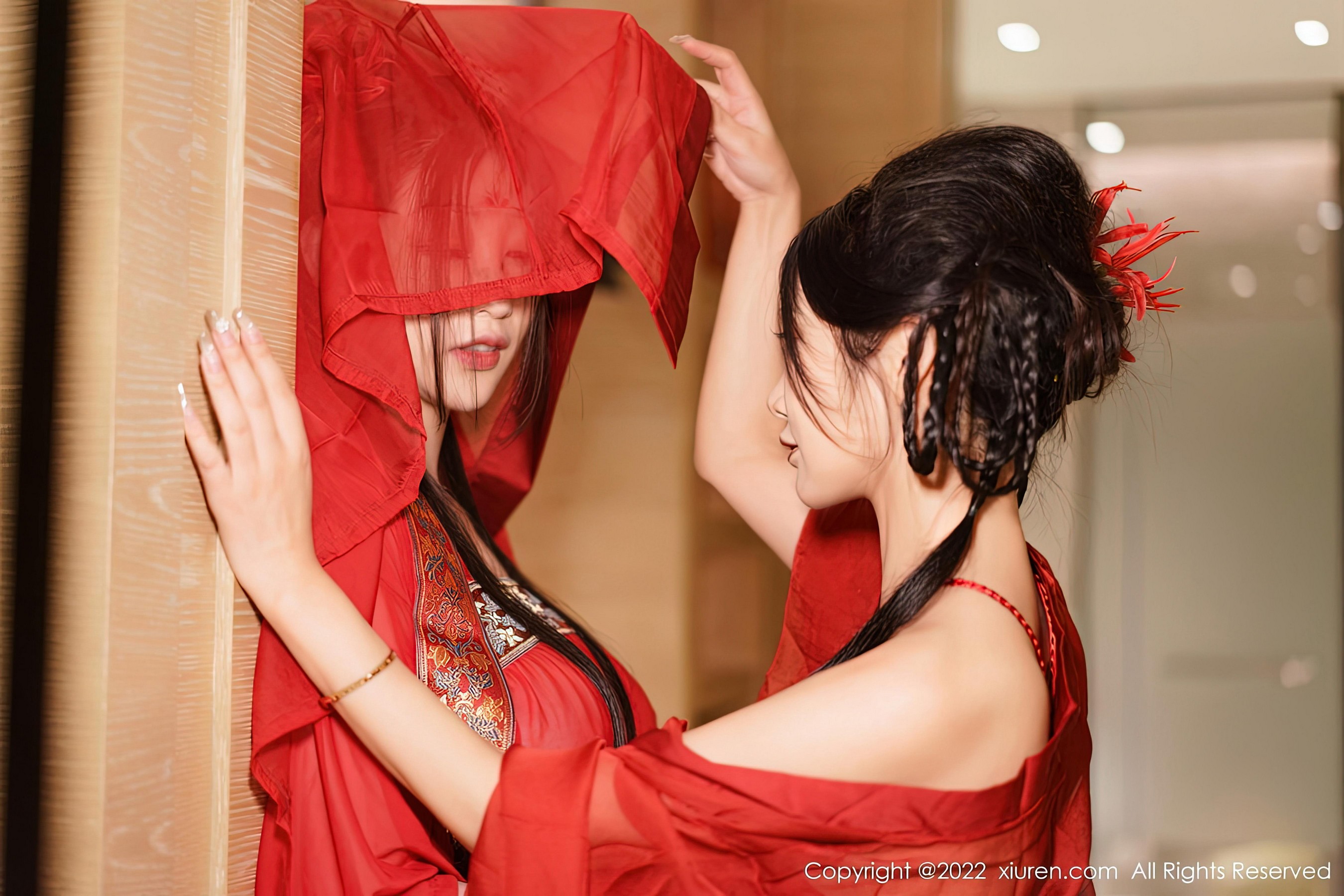 [Xiuren秀人网]2022.12.30 NO.6068 模特合集 laura阿姣 妲己_Toxic 红色透视古装加肚兜性感私房写真集Xiuren秀人写真高清美女套图写真下载-看套图看套图