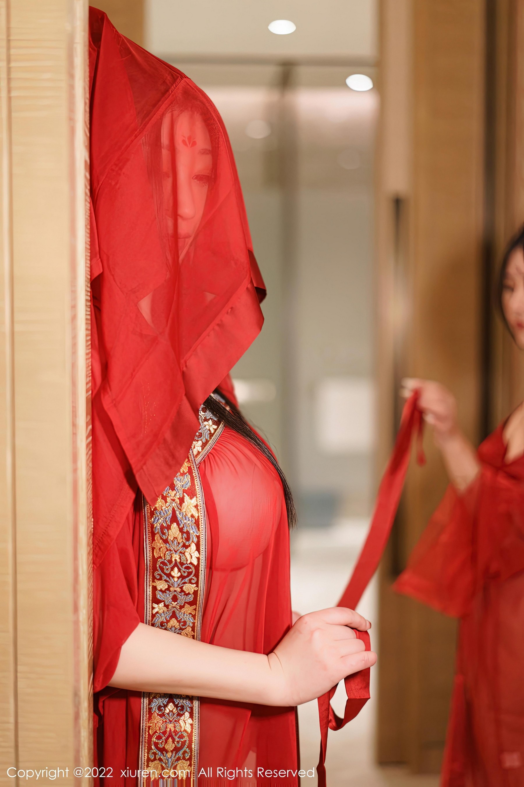 [Xiuren秀人网]2022.12.30 NO.6068 模特合集 laura阿姣 妲己_Toxic 红色透视古装加肚兜性感私房写真集Xiuren秀人写真高清美女套图写真下载-看套图看套图