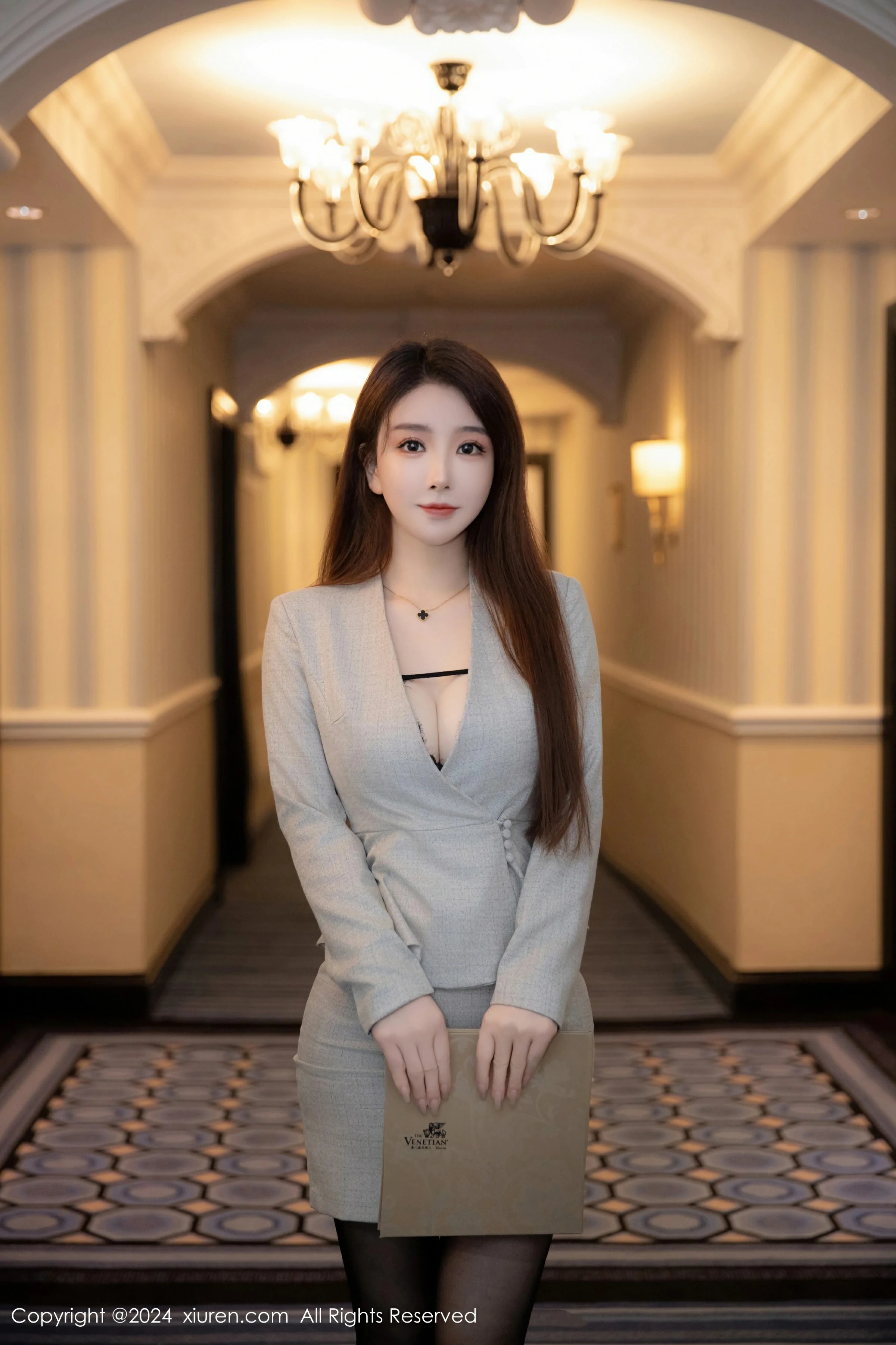 [XiuRen秀人网] 2024.06.18 No.8716 雨儿酱eveXiuren秀人写真高清美女套图写真下载-看套图最新发布论坛Xiuren秀人写真高清美女套图写真下载-看套图免费套图Xiuren秀人写真高清美女套图写真下载-看套图看套图