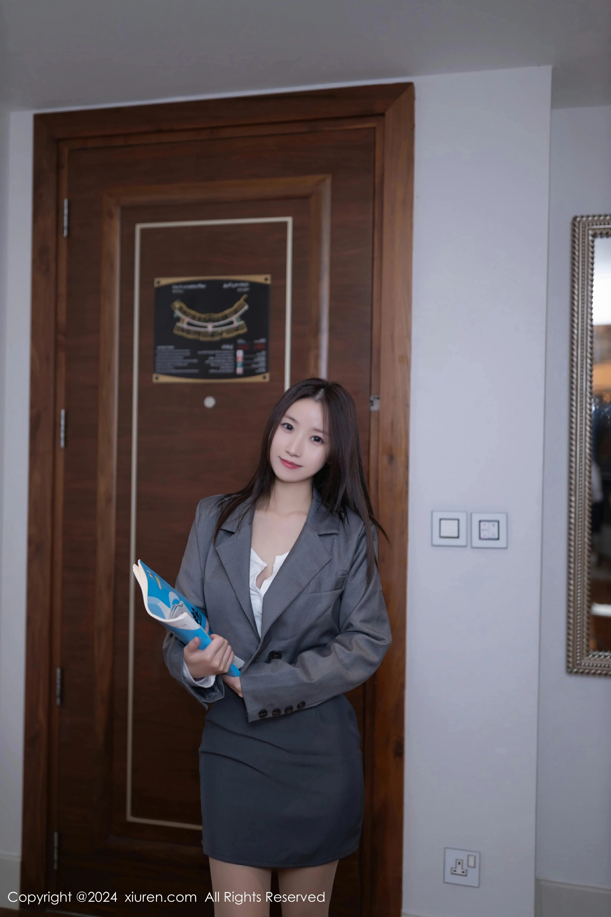 [XiuRen秀人网] 2024.05.22 No.8579 杏子YadaXiuren秀人写真高清美女套图写真下载-看套图最新发布论坛Xiuren秀人写真高清美女套图写真下载-看套图免费套图Xiuren秀人写真高清美女套图写真下载-看套图看套图