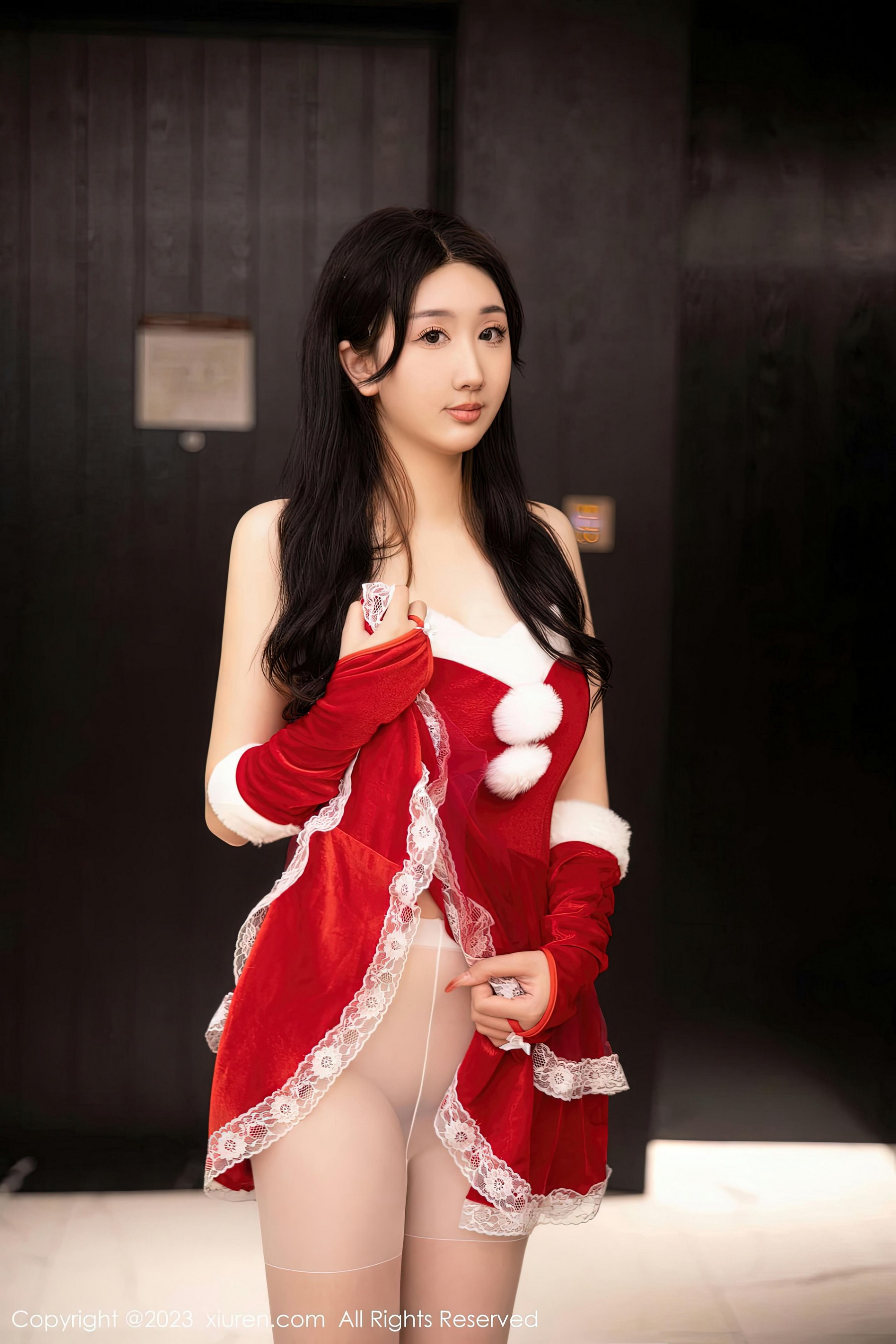 [XiuRen秀人网]2023.01.19 NO.6163 江真真 红色吊带蕾丝连衣裙加白色丝袜美腿性感私房写真集Xiuren秀人写真高清美女套图写真下载-看套图秀人网论坛Xiuren秀人写真高清美女套图写真下载-看套图免费套图Xiuren秀人写真高清美女套图写真下载-看套图看套图
