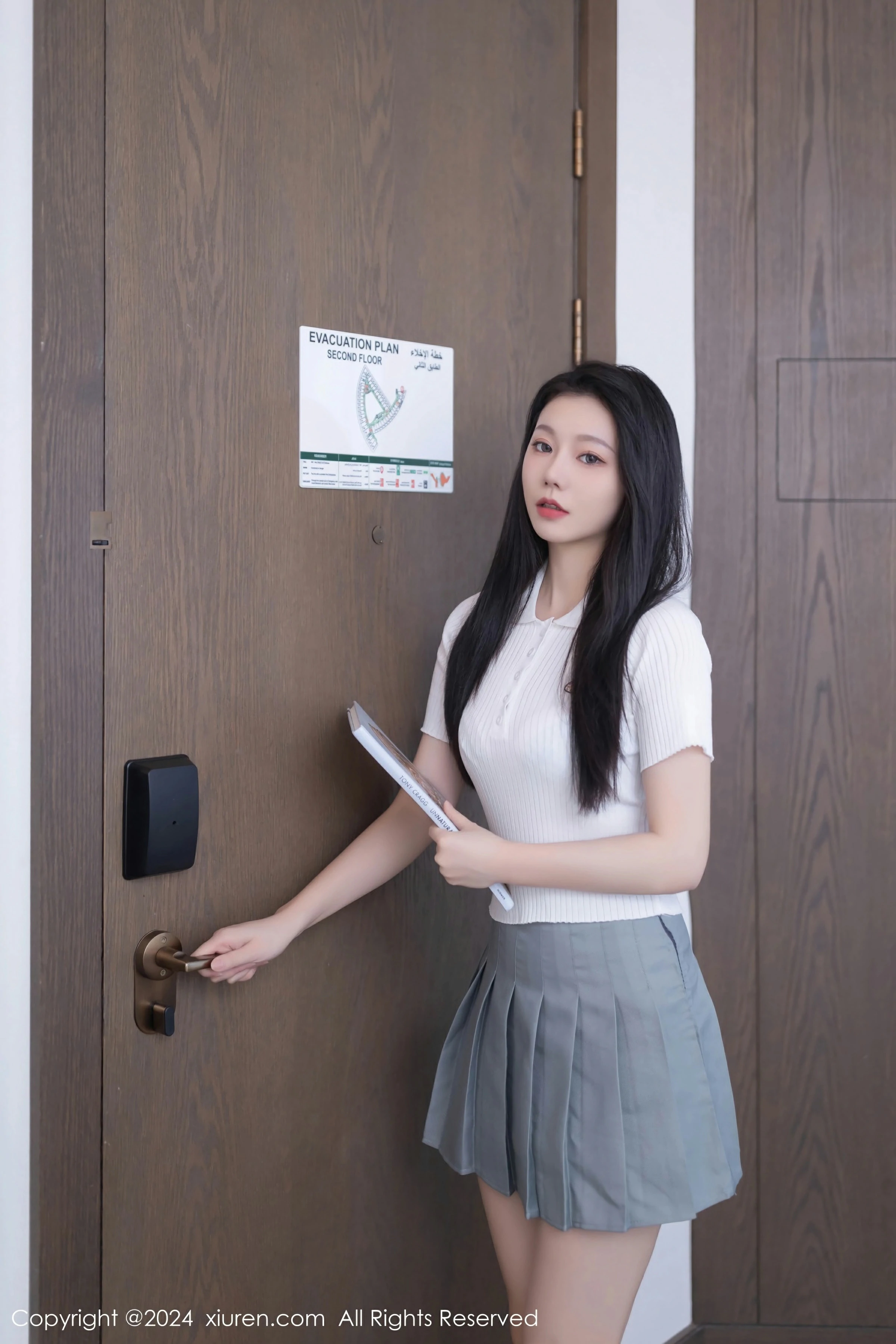 [XiuRen秀人网] 2024.06.04 No.8649 安然anranXiuren秀人写真高清美女套图写真下载-看套图最新发布论坛Xiuren秀人写真高清美女套图写真下载-看套图免费套图Xiuren秀人写真高清美女套图写真下载-看套图看套图