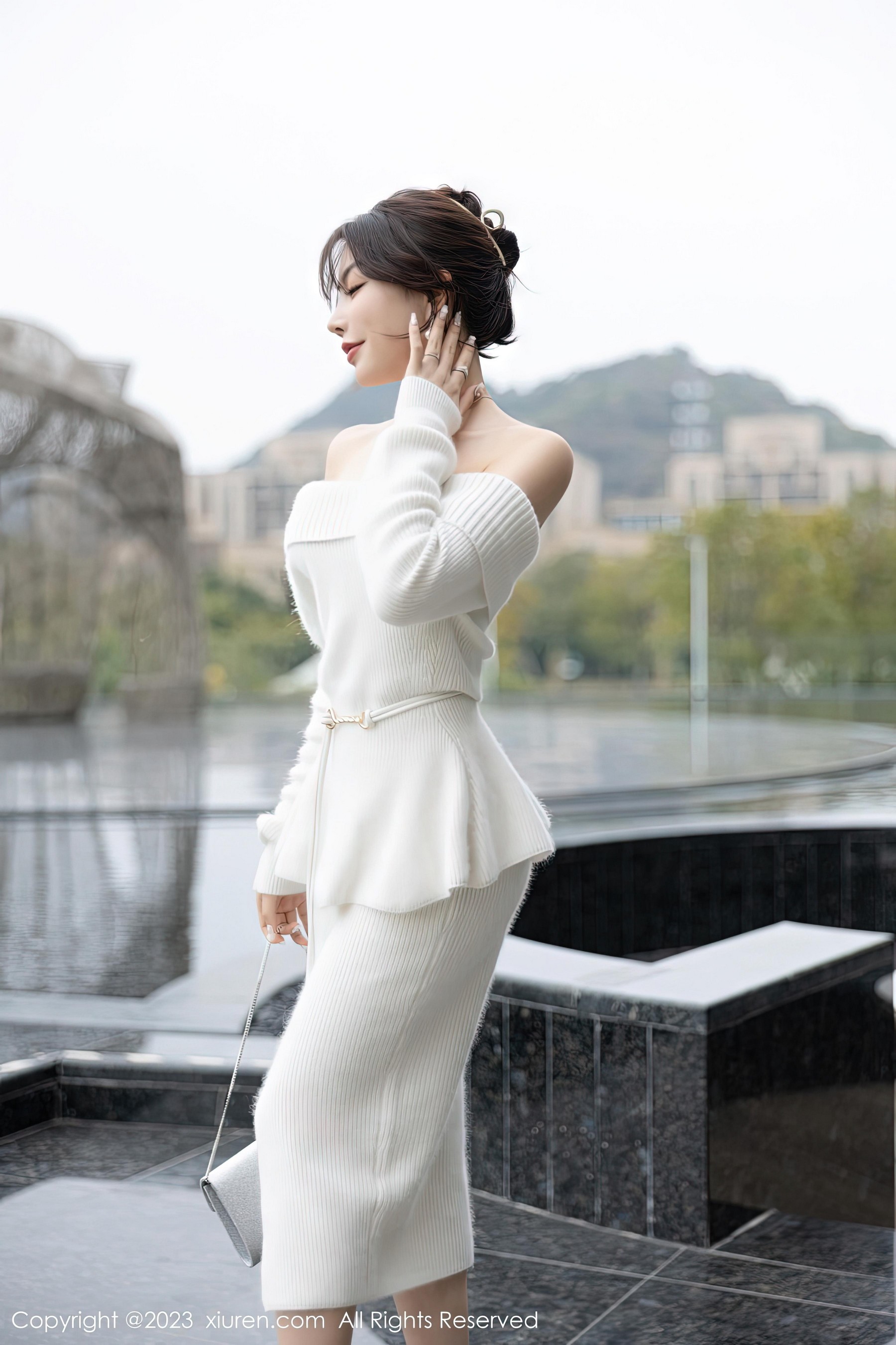 [XiuRen秀人网]2023.01.13 NO.6132 徐莉芝Booty 白色透视镂空礼服与长裙加白色丝袜美腿性感私房写真集Xiuren秀人写真高清美女套图写真下载-看套图秀人网论坛Xiuren秀人写真高清美女套图写真下载-看套图免费套图Xiuren秀人写真高清美女套图写真下载-看套图看套图
